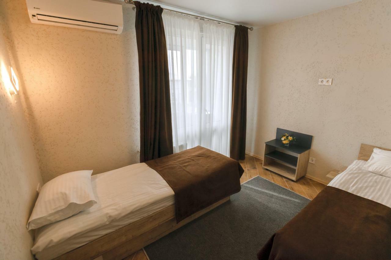 Raziotel Rishelyevskiy Cherson Exterior foto